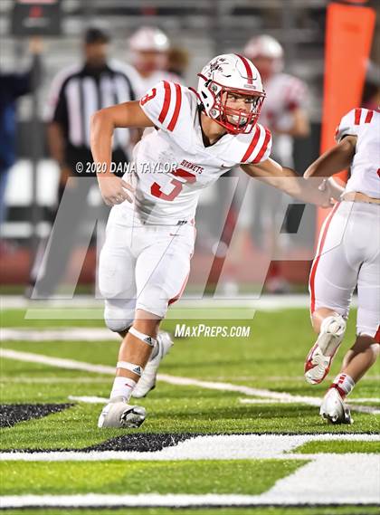 Thumbnail 3 in Santo vs Muenster (UIL 2A Bi-District Playoff) photogallery.