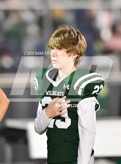 Thumbnail 2 in Santo vs Muenster (UIL 2A Bi-District Playoff) photogallery.