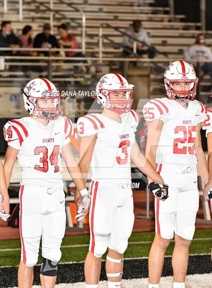 Thumbnail 3 in Santo vs Muenster (UIL 2A Bi-District Playoff) photogallery.