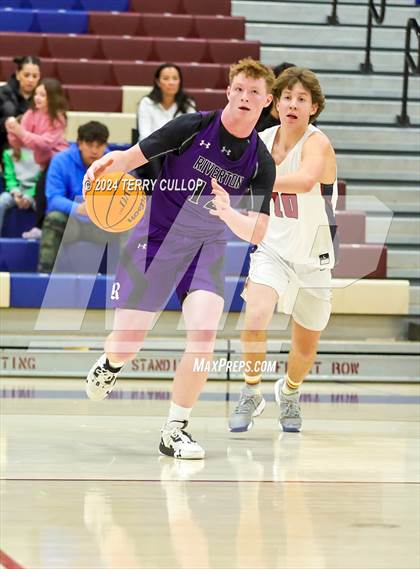Thumbnail 3 in Riverton @ Herriman (Sophomore) photogallery.
