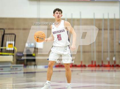 Thumbnail 1 in Riverton @ Herriman (Sophomore) photogallery.