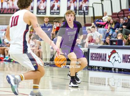 Thumbnail 2 in Riverton @ Herriman (Sophomore) photogallery.
