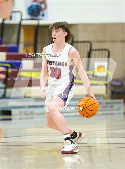 Thumbnail 3 in Riverton @ Herriman (Sophomore) photogallery.