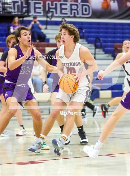 Thumbnail 2 in Riverton @ Herriman (Sophomore) photogallery.