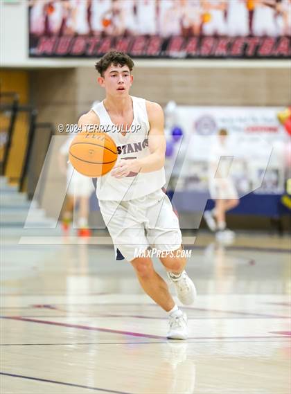 Thumbnail 2 in Riverton @ Herriman (Sophomore) photogallery.