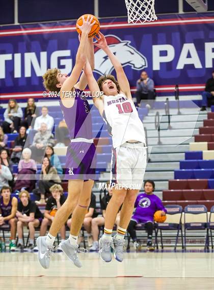 Thumbnail 1 in Riverton @ Herriman (Sophomore) photogallery.