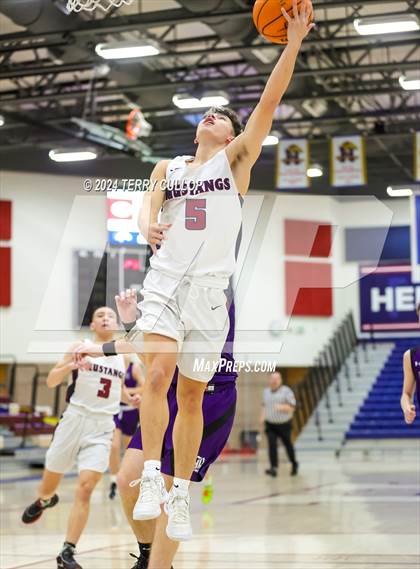 Thumbnail 1 in Riverton @ Herriman (Sophomore) photogallery.