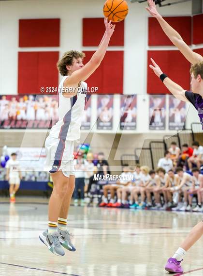Thumbnail 2 in Riverton @ Herriman (Sophomore) photogallery.