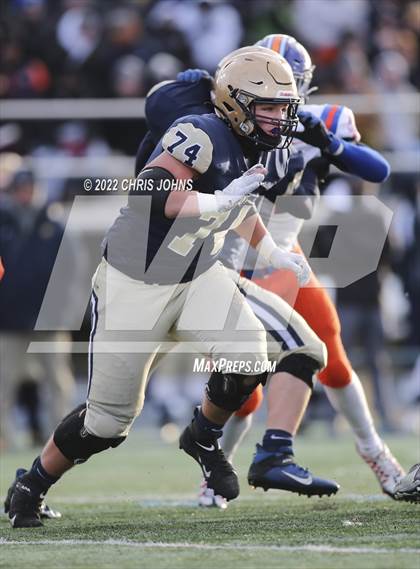 Thumbnail 1 in East St. Louis @ Lemont (IHSA 6A Semifinal) photogallery.