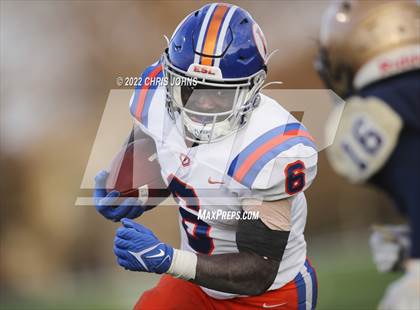 Thumbnail 2 in East St. Louis @ Lemont (IHSA 6A Semifinal) photogallery.