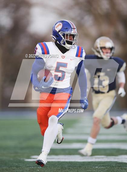 Thumbnail 3 in East St. Louis @ Lemont (IHSA 6A Semifinal) photogallery.