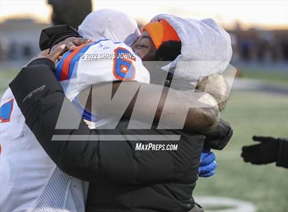 Thumbnail 2 in East St. Louis @ Lemont (IHSA 6A Semifinal) photogallery.