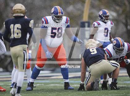 Thumbnail 2 in East St. Louis @ Lemont (IHSA 6A Semifinal) photogallery.