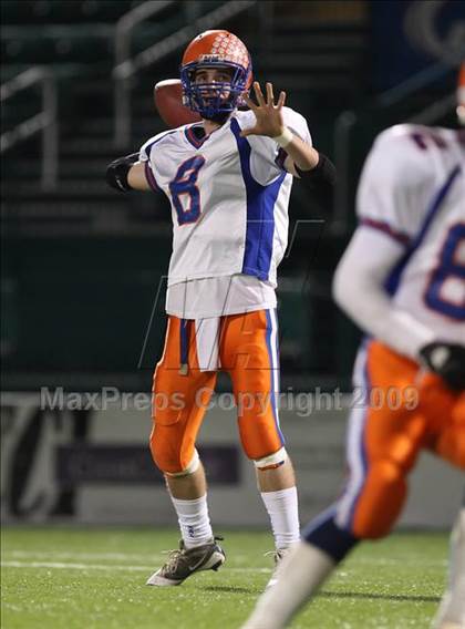 Thumbnail 1 in Geneva vs. Livonia (Section 5 Class B Semifinals) photogallery.