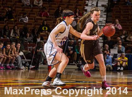 Thumbnail 1 in St. Paul Catholic vs. Thomaston (CIAC Class S Final) photogallery.