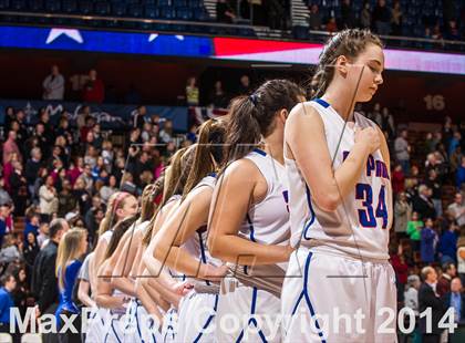 Thumbnail 2 in St. Paul Catholic vs. Thomaston (CIAC Class S Final) photogallery.