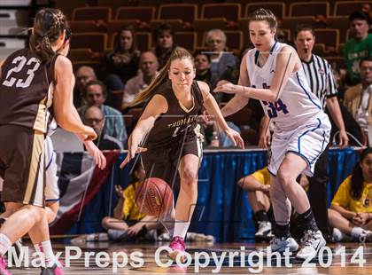 Thumbnail 2 in St. Paul Catholic vs. Thomaston (CIAC Class S Final) photogallery.