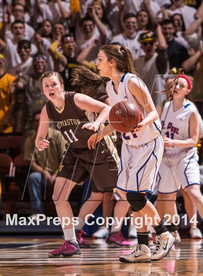 Thumbnail 3 in St. Paul Catholic vs. Thomaston (CIAC Class S Final) photogallery.
