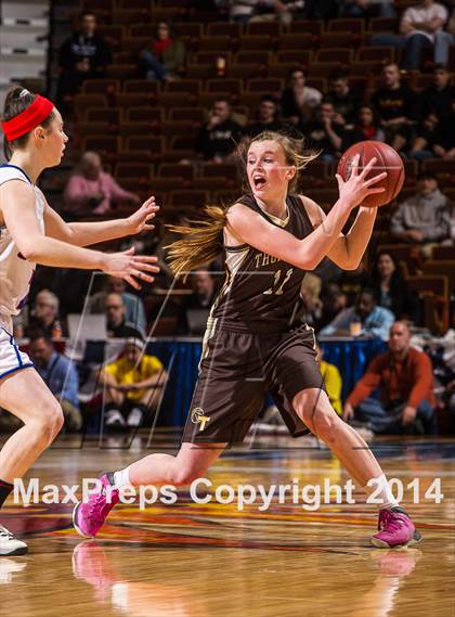 Thumbnail 1 in St. Paul Catholic vs. Thomaston (CIAC Class S Final) photogallery.