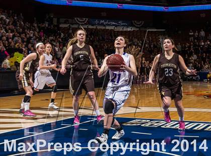 Thumbnail 2 in St. Paul Catholic vs. Thomaston (CIAC Class S Final) photogallery.