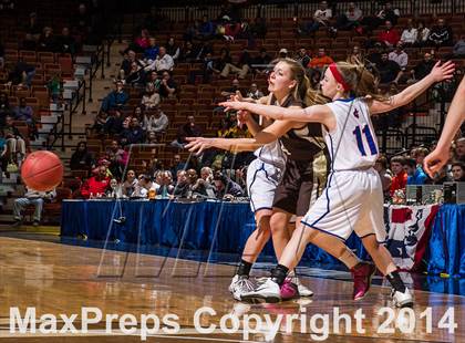 Thumbnail 2 in St. Paul Catholic vs. Thomaston (CIAC Class S Final) photogallery.