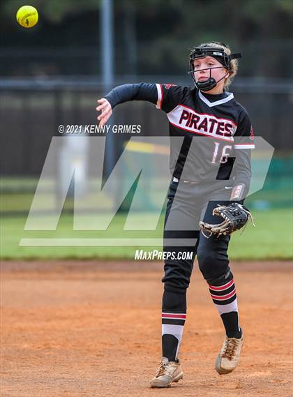 Thumbnail 2 in Appling County vs. Southeast Bulloch photogallery.