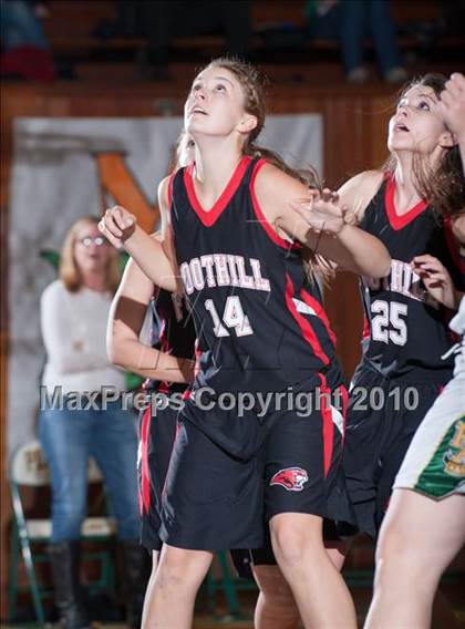 Thumbnail 3 in Rio Americano vs. Foothill (Placer Classic) photogallery.