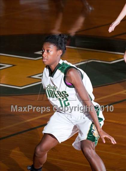 Thumbnail 3 in Rio Americano vs. Foothill (Placer Classic) photogallery.