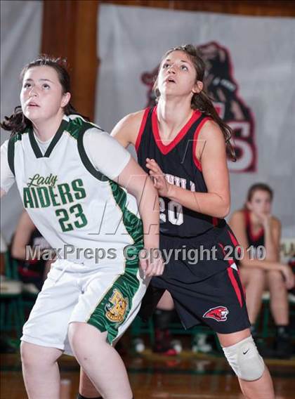 Thumbnail 2 in Rio Americano vs. Foothill (Placer Classic) photogallery.