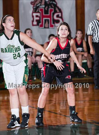 Thumbnail 2 in Rio Americano vs. Foothill (Placer Classic) photogallery.