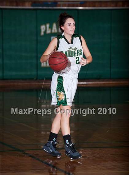 Thumbnail 1 in Rio Americano vs. Foothill (Placer Classic) photogallery.