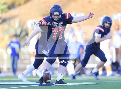 Thumbnail 2 in Brentwood School vs  Burbank photogallery.