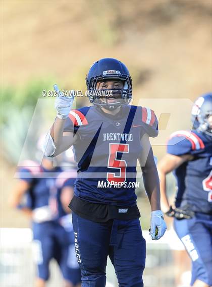 Thumbnail 3 in Brentwood School vs  Burbank photogallery.