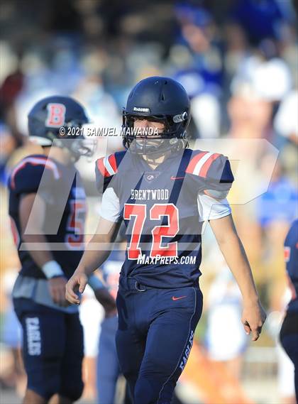 Thumbnail 2 in Brentwood School vs  Burbank photogallery.