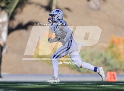 Thumbnail 1 in Brentwood School vs  Burbank photogallery.