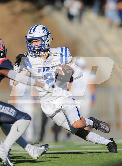 Thumbnail 3 in Brentwood School vs  Burbank photogallery.