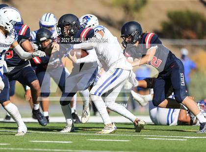 Thumbnail 3 in Brentwood School vs  Burbank photogallery.