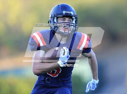 Thumbnail 3 in Brentwood School vs  Burbank photogallery.