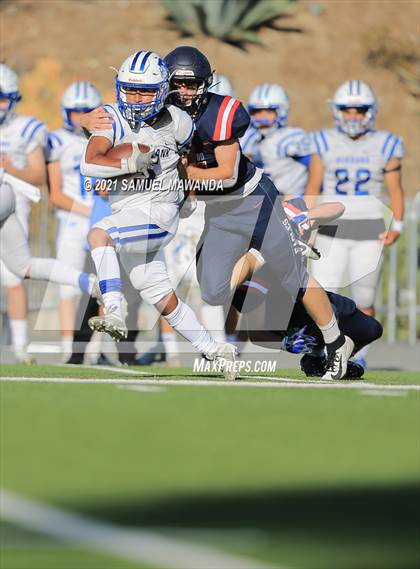 Thumbnail 2 in Brentwood School vs  Burbank photogallery.