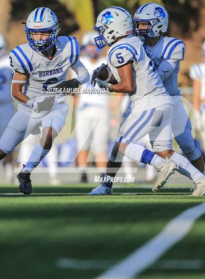 Thumbnail 1 in Brentwood School vs  Burbank photogallery.