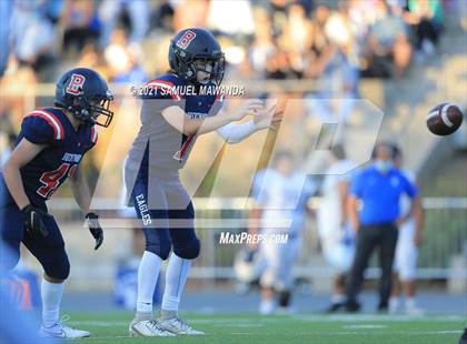 Thumbnail 3 in Brentwood School vs  Burbank photogallery.