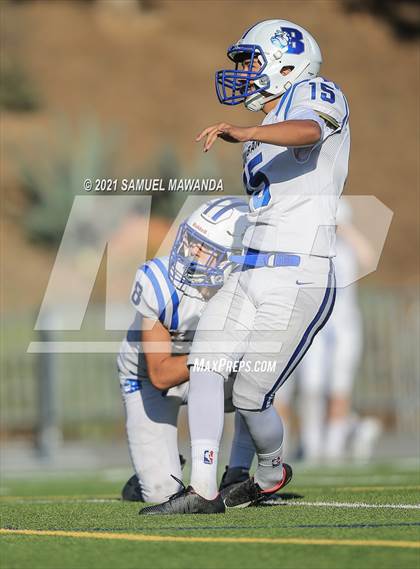Thumbnail 2 in Brentwood School vs  Burbank photogallery.