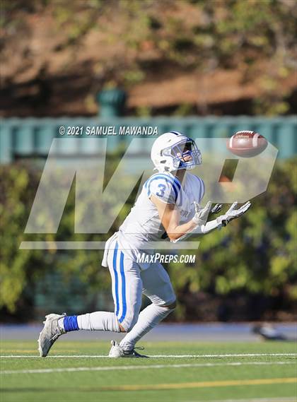 Thumbnail 2 in Brentwood School vs  Burbank photogallery.