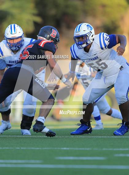 Thumbnail 3 in Brentwood School vs  Burbank photogallery.