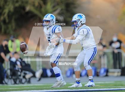 Thumbnail 2 in Brentwood School vs  Burbank photogallery.