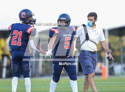 Thumbnail 3 in Brentwood School vs  Burbank photogallery.