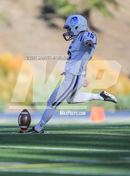 Thumbnail 1 in Brentwood School vs  Burbank photogallery.