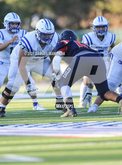 Thumbnail 3 in Brentwood School vs  Burbank photogallery.