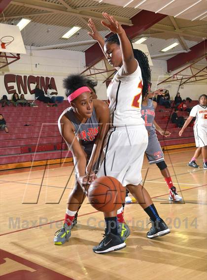 Thumbnail 2 in San Juan @ Encina Prep photogallery.