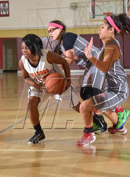 Thumbnail 1 in San Juan @ Encina Prep photogallery.